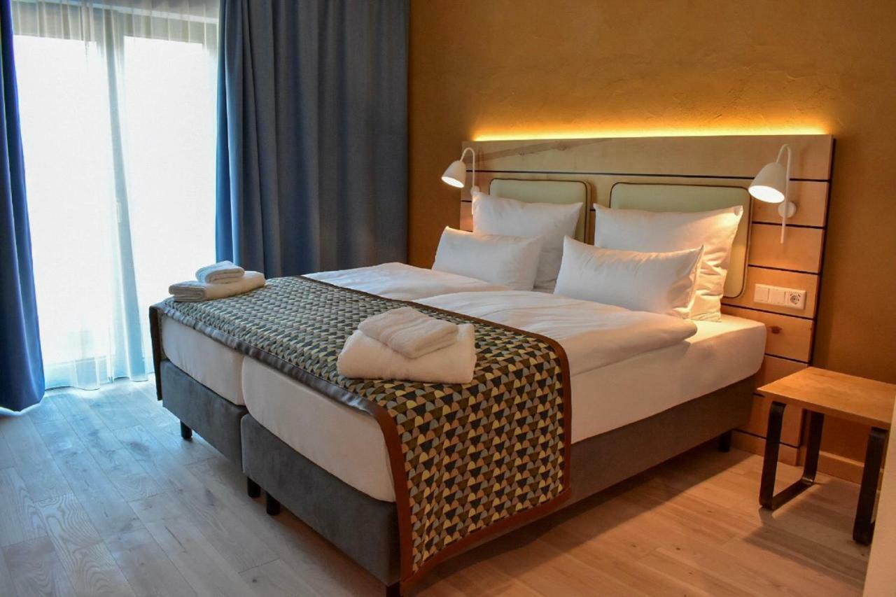 טגרנהיים Walhalla Hotel Regensburg Hoeferer 4 Sterne Superior מראה חיצוני תמונה